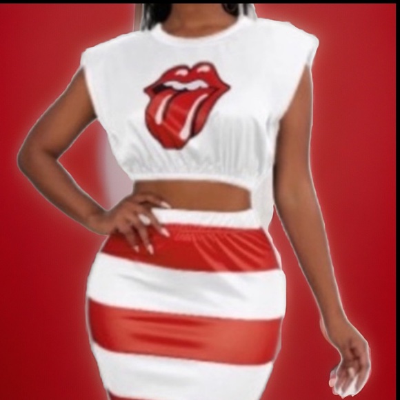 ππ
Rolling Stones Lips Mouth Crop Top & Long Red & Black Striped 2pc Skirt Set - Picture 8 of 15
